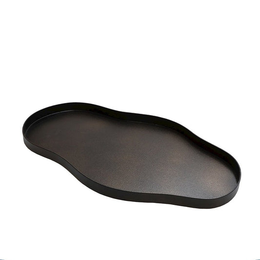 Bronskleurig metalen dienblad van Vase The World – elegant stylingplateau van 44 of 66 cm, perfect voor woondecoratie en tafelstyling.